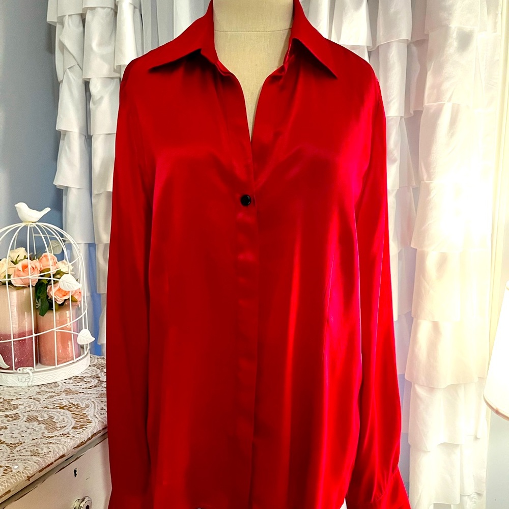 100% silk Jones New York, button-down blouse